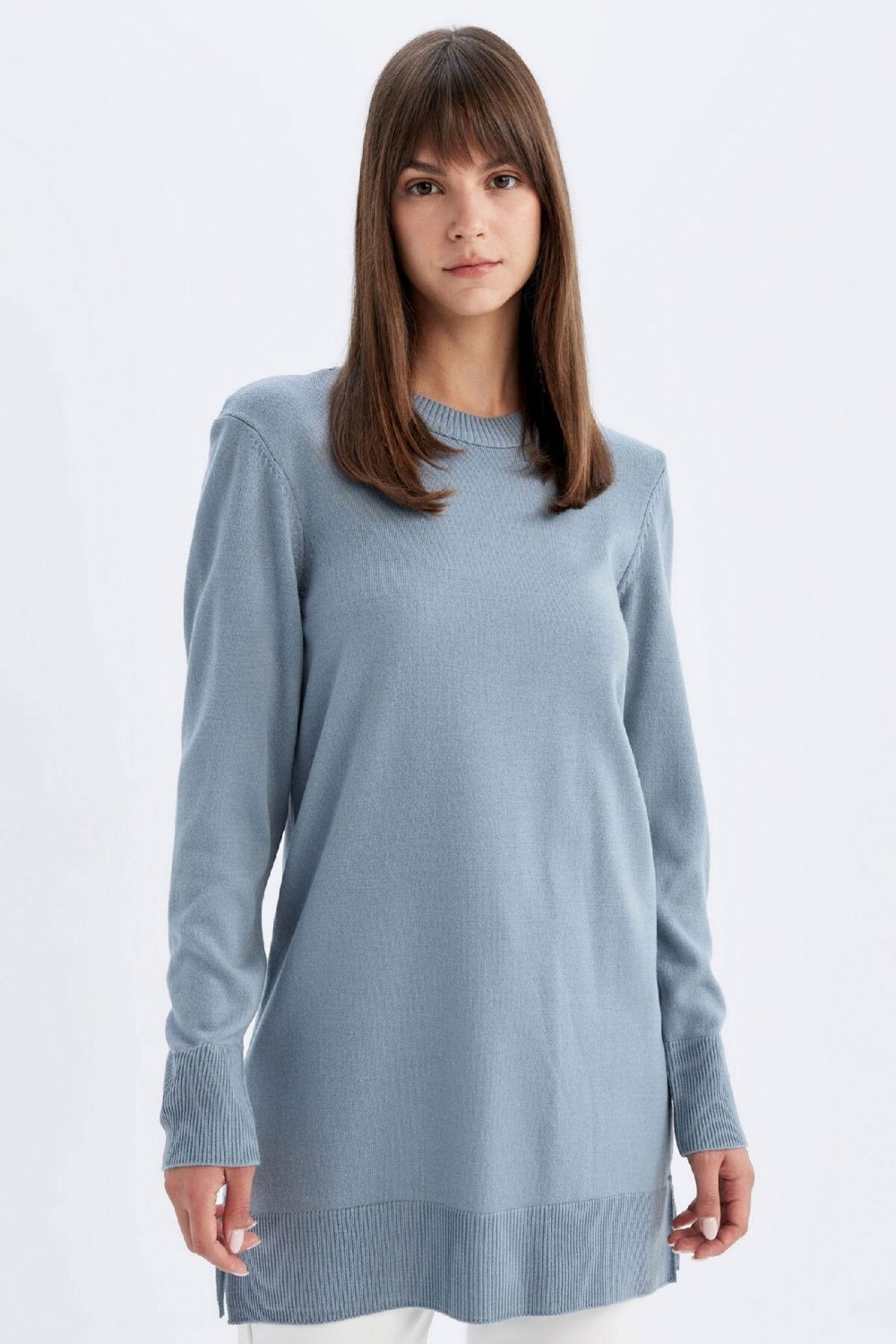 DeFacto Regular Fit Bisiklet Yaka Yırtmaçlı Basic Düz Triko Kazak Tunik H3431AZ24AU