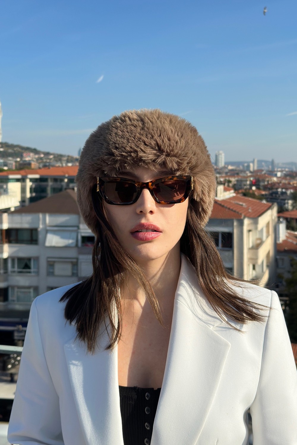 Mollycrush Suni Kürk Kadın Kışlık Bej Peluş Mıknatıslı Yumuşak Luxury Boyunluk görsel 5