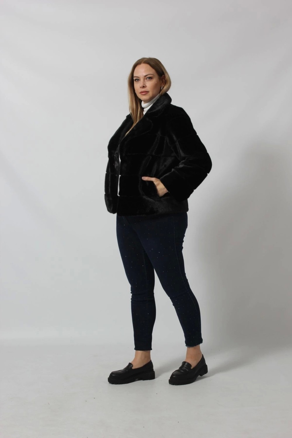Moda Berray 3260 Siyah Suni Kürk Kısa Kaban