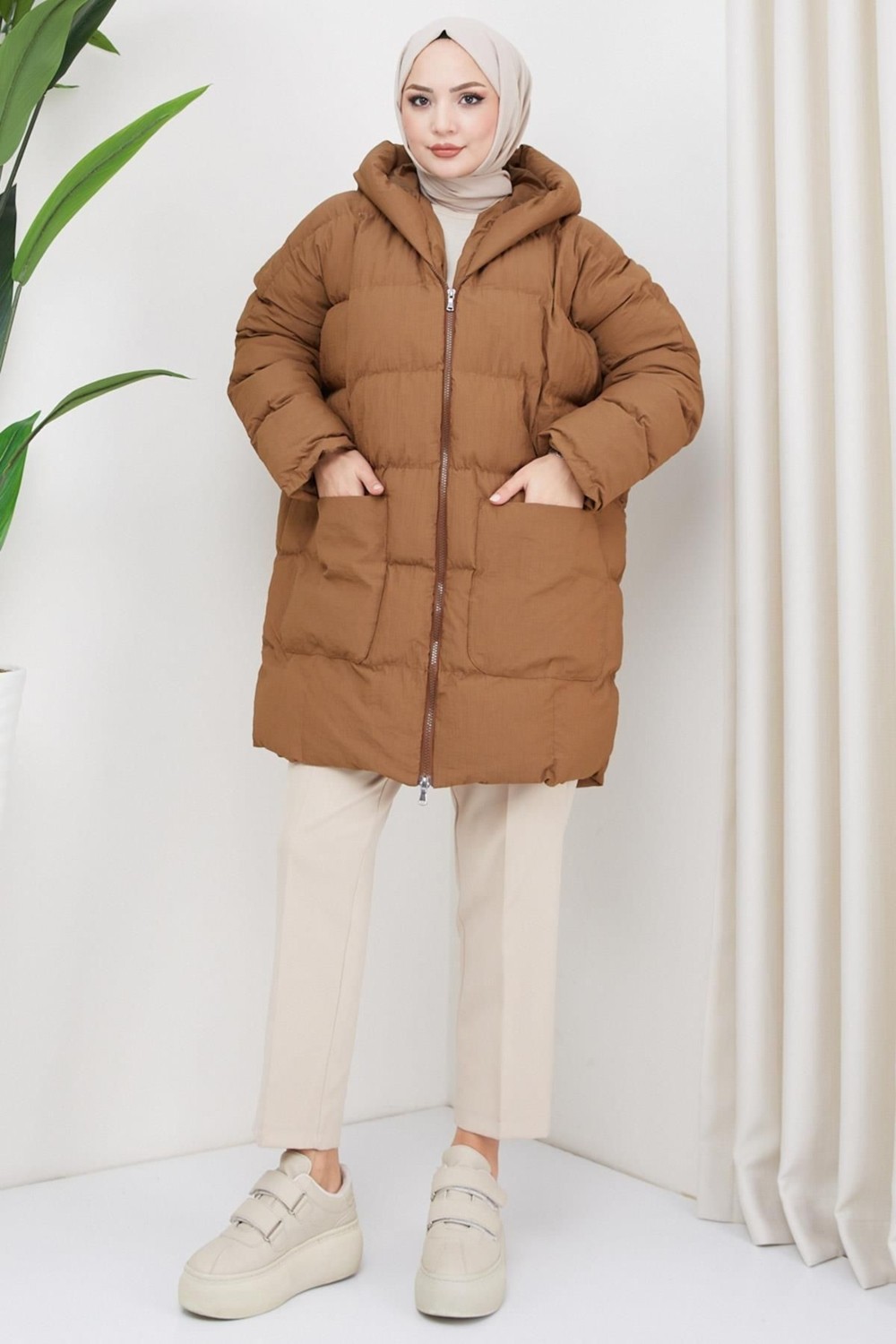 Bgw Kadın Oversize Kalıp Standart Beden Kraşlı Dolgulu Mont görsel 2