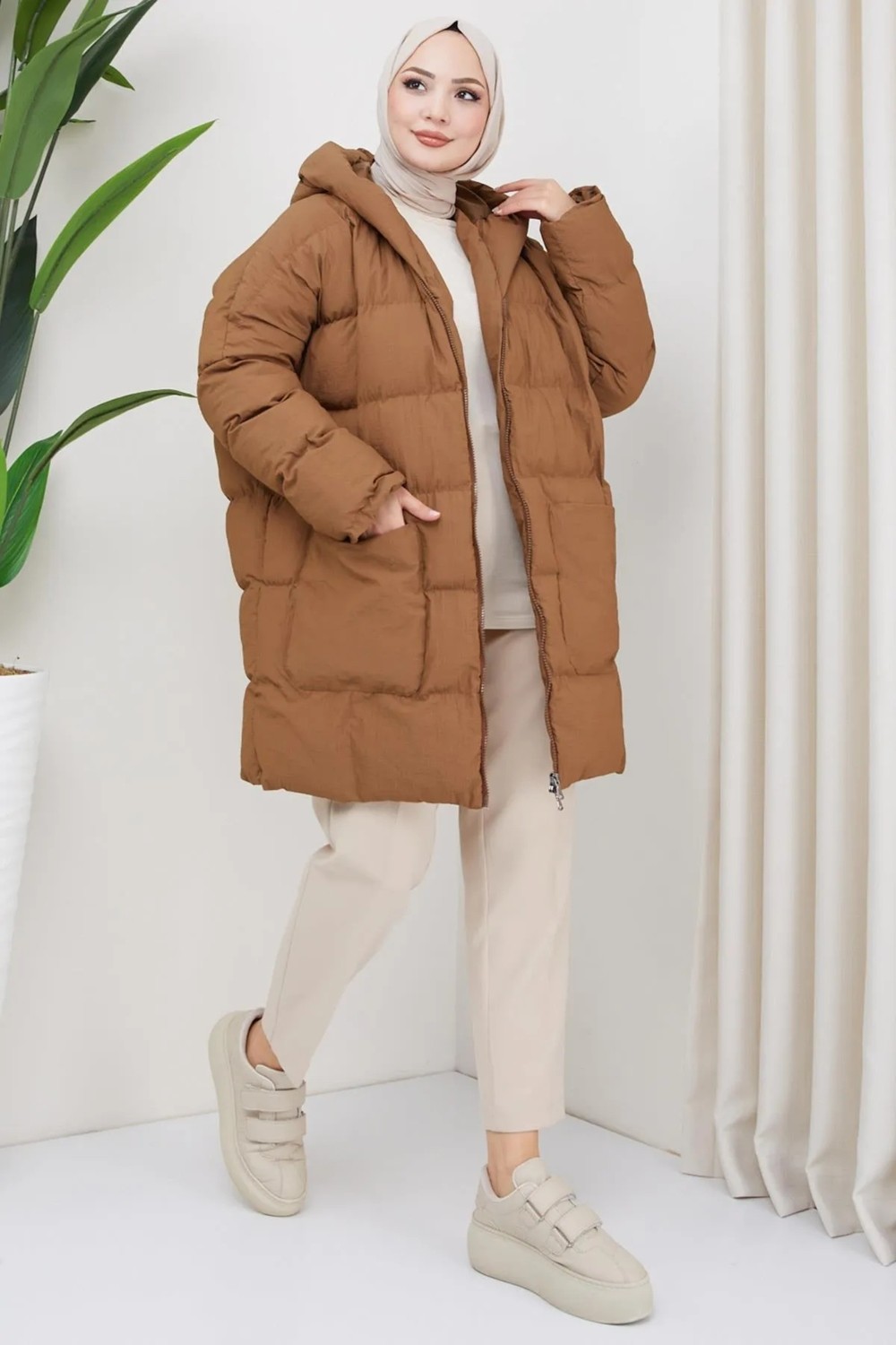 Bgw Kadın Oversize Kalıp Standart Beden Kraşlı Dolgulu Mont görsel 4