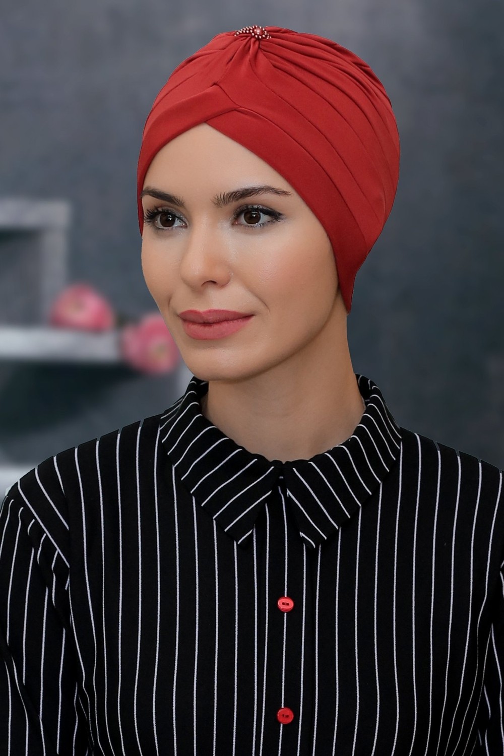 Hürrem Bone Vizon Pratik Hazır Geçmeli Tesettür Bone Sandy Kumaş Taçlı Büzgülü 1208_10 görsel 2