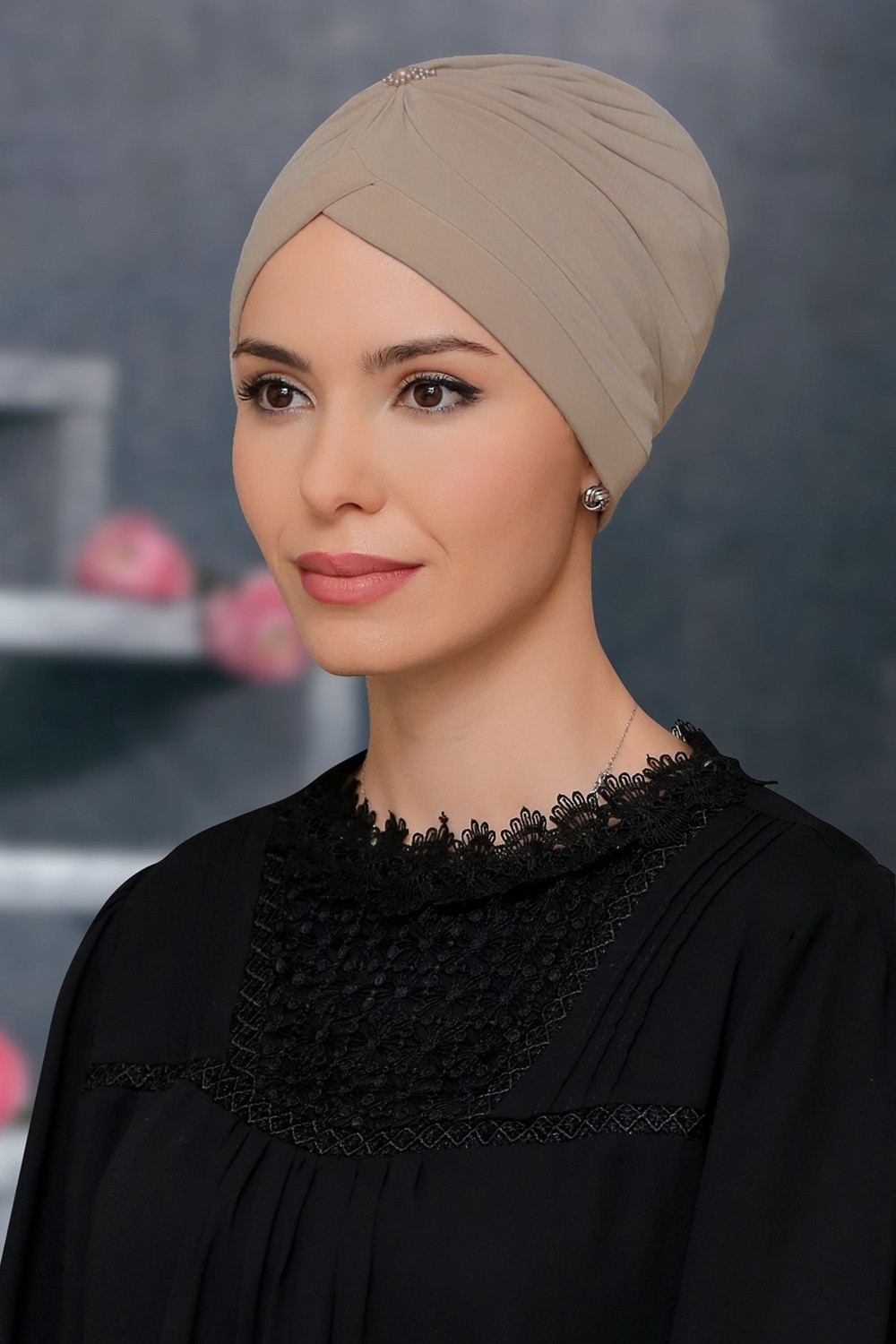 Hürrem Bone Vizon Pratik Hazır Geçmeli Tesettür Bone Sandy Kumaş Taçlı Büzgülü 1208_10 görsel 8