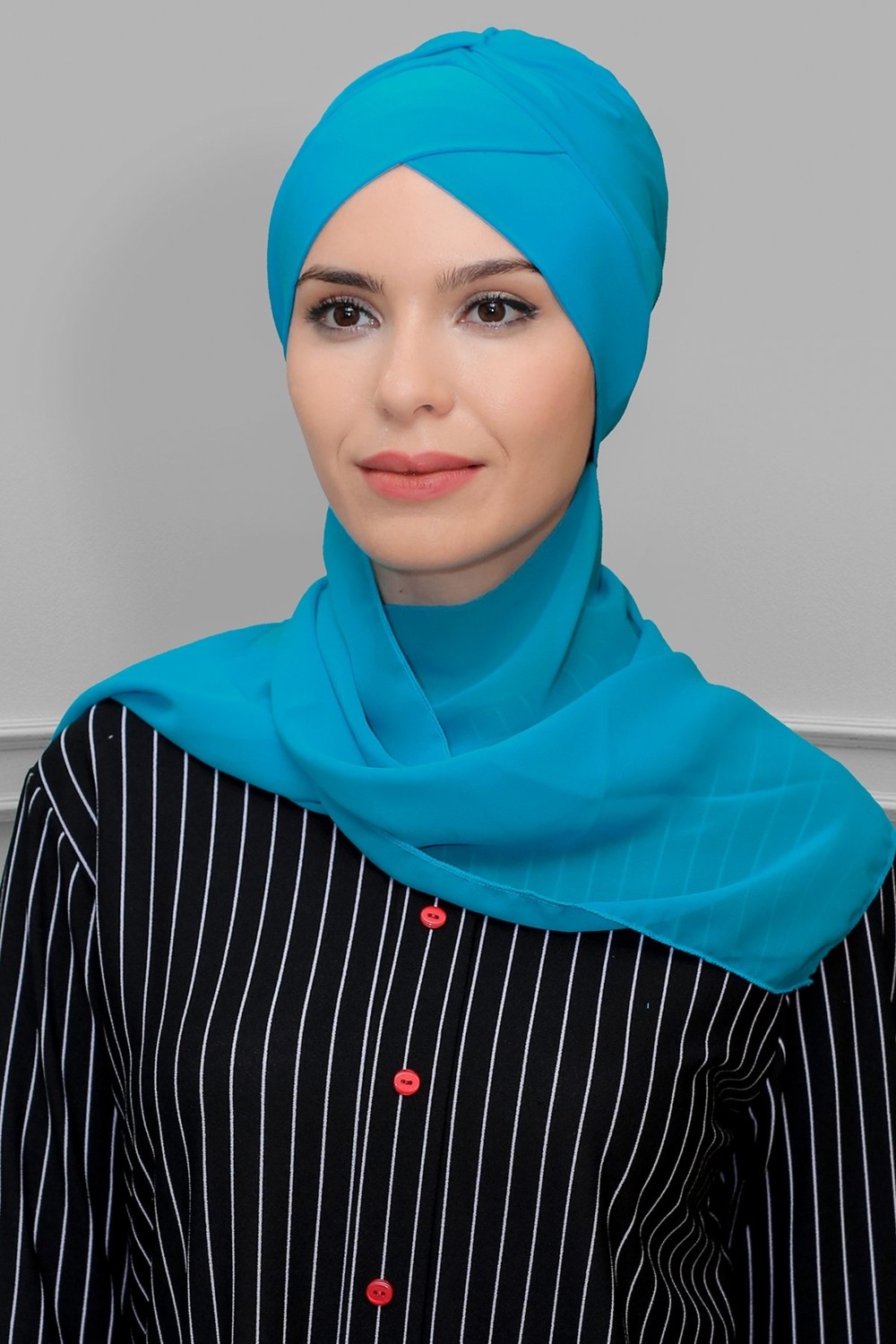 Hürrem Bone Pembe Pratik Hazır Geçmeli Tesettür Bone Sandy Kumaş Çapraz Büzgülü Şifon Atkılı 1801A_04 görsel 6
