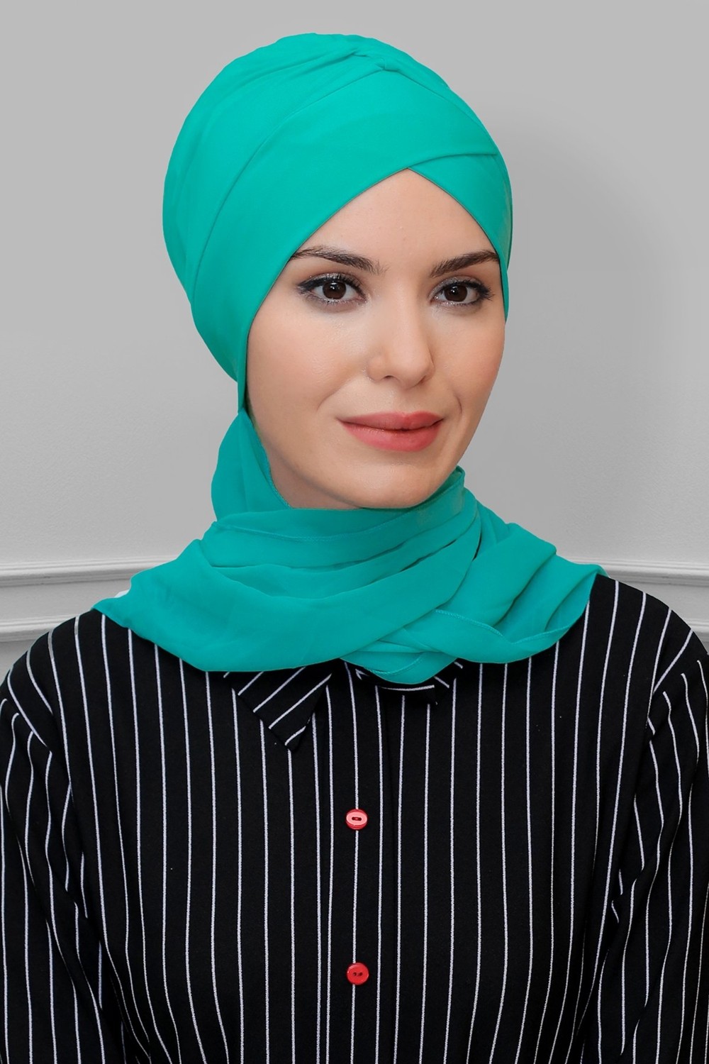 Hürrem Bone Pembe Pratik Hazır Geçmeli Tesettür Bone Sandy Kumaş Çapraz Büzgülü Şifon Atkılı 1801A_04 görsel 2
