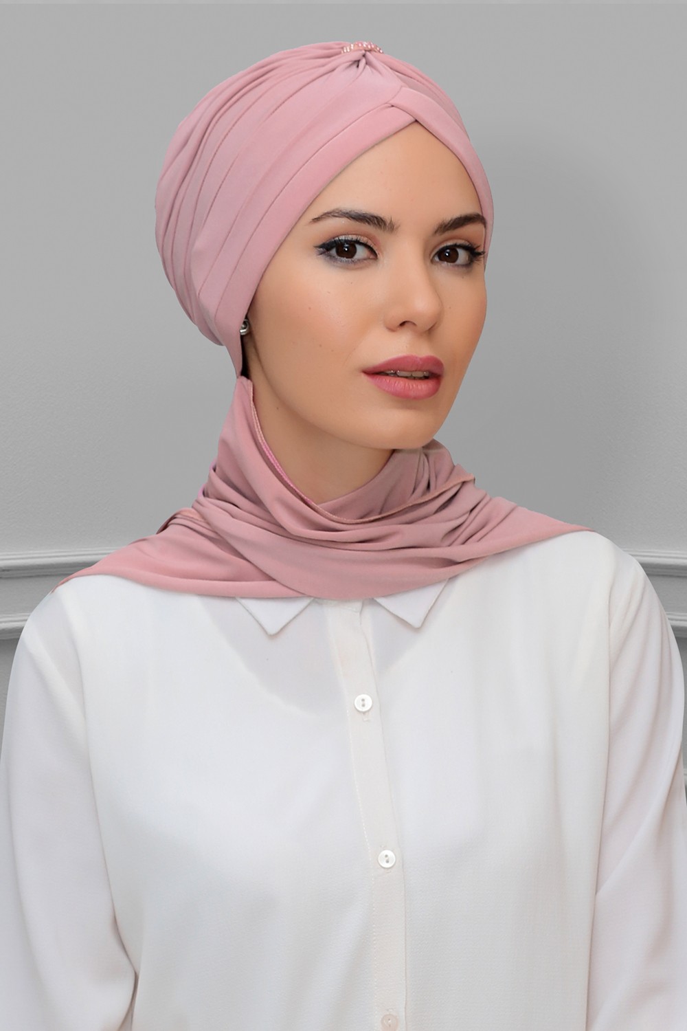 Hürrem Bone Haki Pratik Hazır Geçmeli Tesettür Bone Sandy Kumaş Taçlı Büzgülü Şifon Atkılı 1208A_09 görsel 2