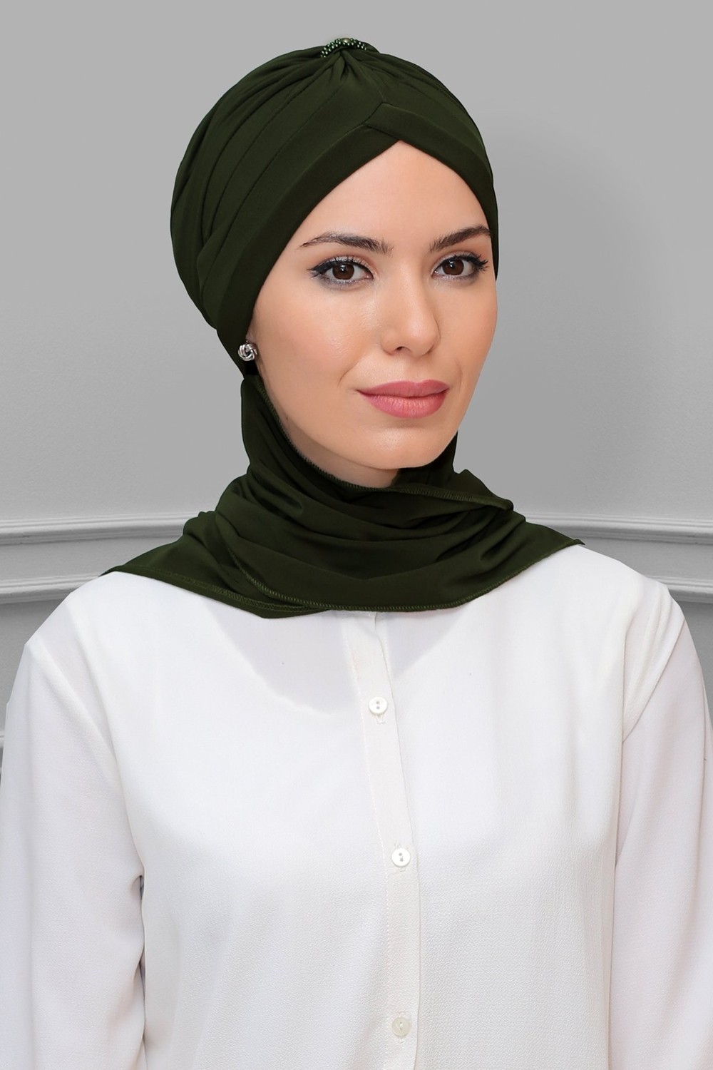 Hürrem Bone Haki Pratik Hazır Geçmeli Tesettür Bone Sandy Kumaş Taçlı Büzgülü Şifon Atkılı 1208A_09 görsel 4