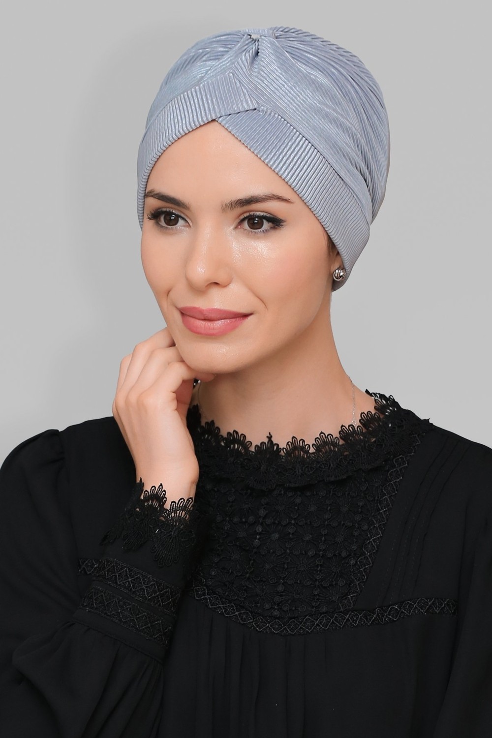 Hürrem Bone Mürdüm Pratik Hazır Geçmeli Tesettür Bone Fukuro Piliseli Tek Çapraz Büzgülü 1824_07 görsel 6