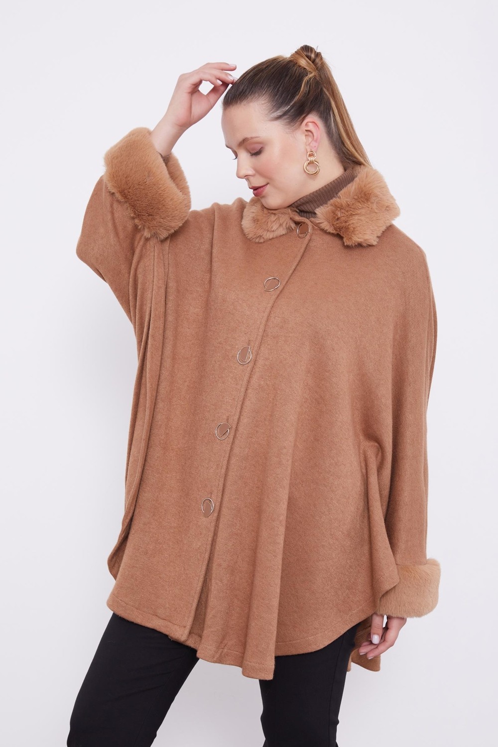 Lêvi D'or Camel ürk Detaylı Kaşmir Panço