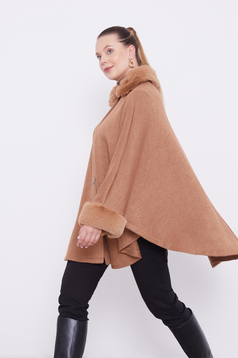 Lêvi D'or Camel ürk Detaylı Kaşmir Panço görsel 3