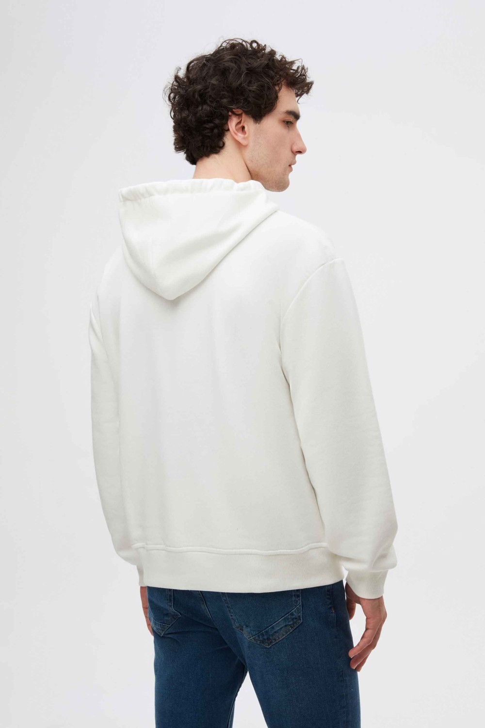 TWN Relaxed Fit Tütün Nakışlı 3 Iplik Kapüşonlu Sweatshirt 3ECE24ORT0493 görsel 3