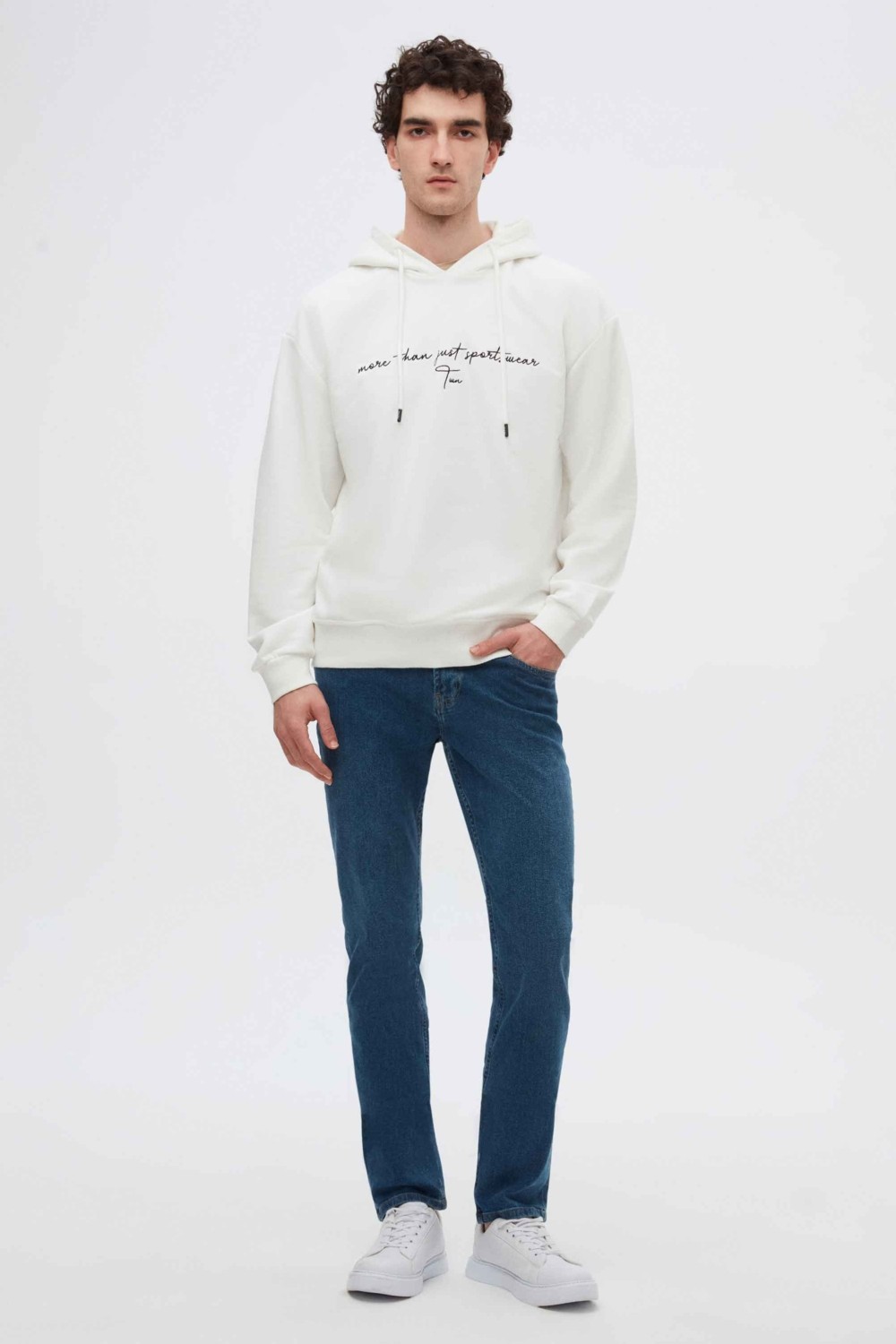 TWN Relaxed Fit Tütün Nakışlı 3 Iplik Kapüşonlu Sweatshirt 3ECE24ORT0493 görsel 4