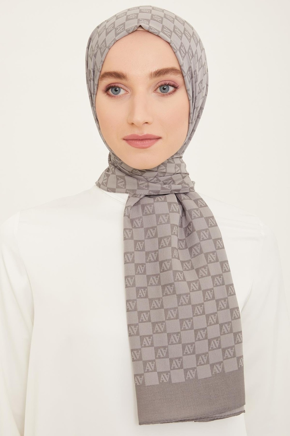 Armine Trend Ultra Light Şal - 18 - Açık Füme 23021 görsel 6