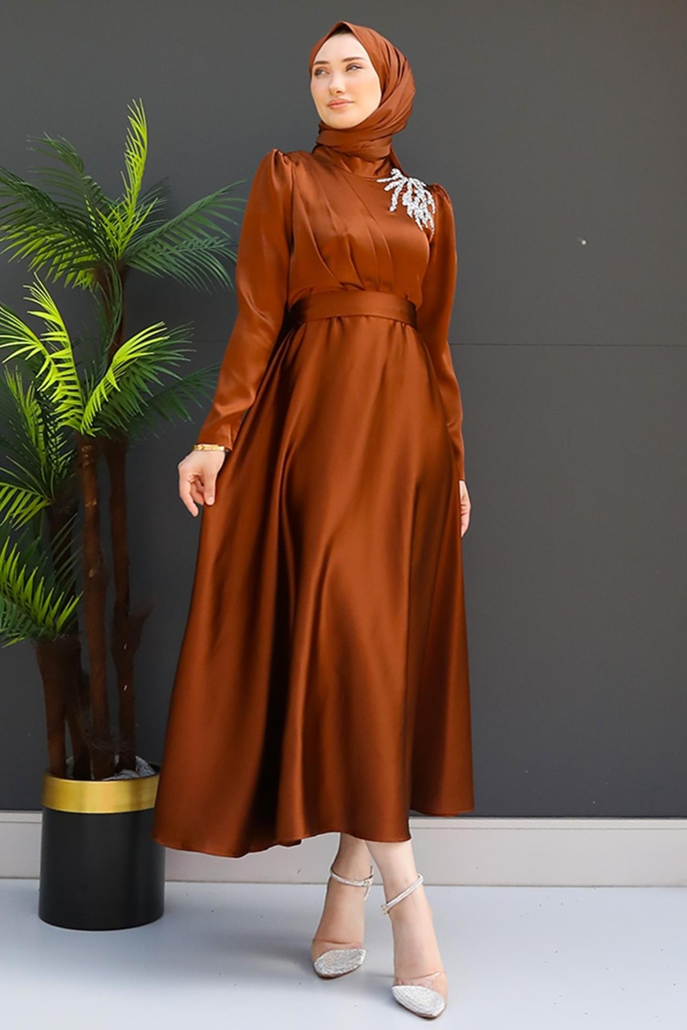 Giza Store Omzu Taşlı Saten Abiye Koyu Indigo görsel 4