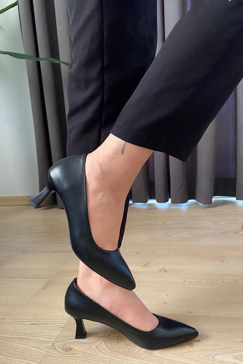 Preshley Kadın Sity Bej Rugan 6 cm Ince Topuklu Stiletto