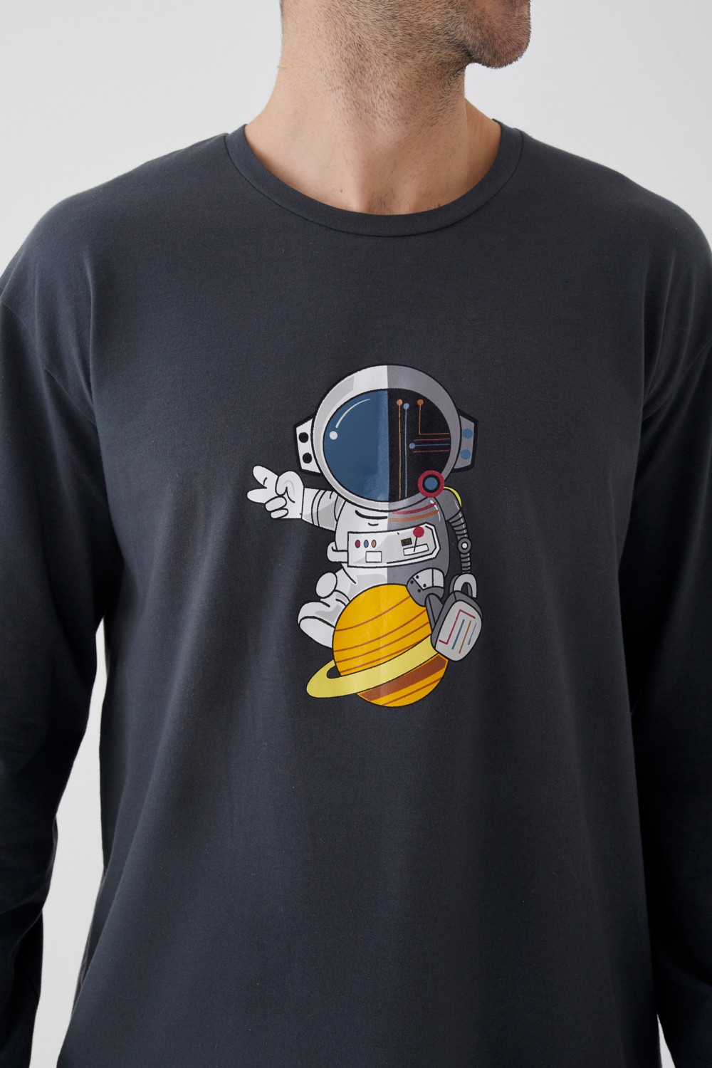 Koza İç Giyim Erkek Pamuklu Uzun Kollu Üst Astronot Baskılı Alt Çizgili Pijama Takımı görsel 6
