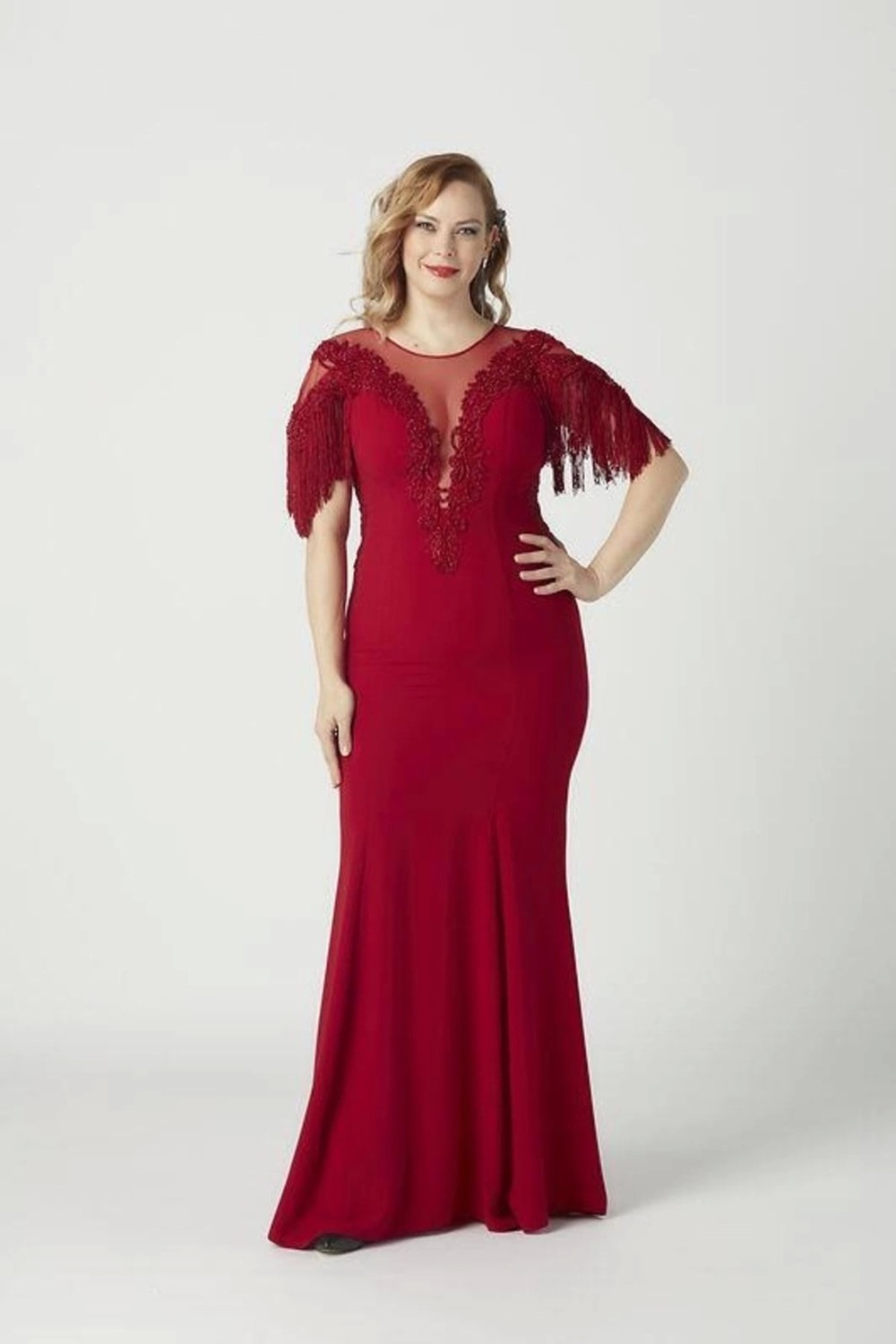 Moda Berray 8009 Işlemeli Püsküllü Büyük Beden Uzun Abiye Kırmızı