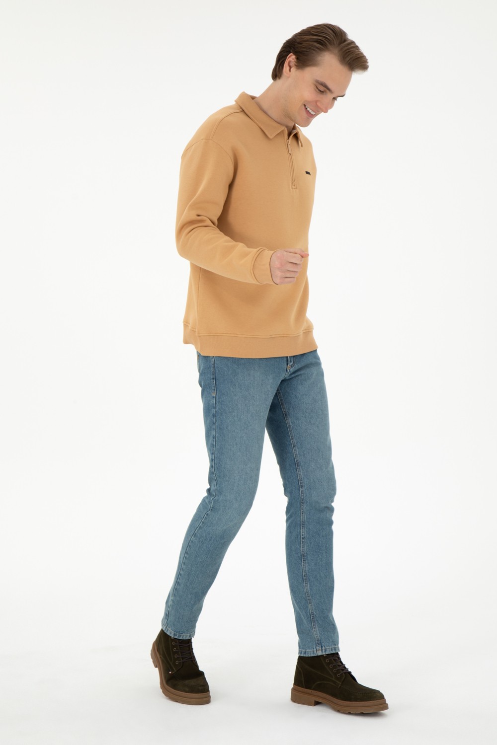 U.S. Polo Assn. Erkek Comfort Fit Yarım Fermuarlı Kahverengi Basic Sweatshirt 50298265-VR029 görsel 4