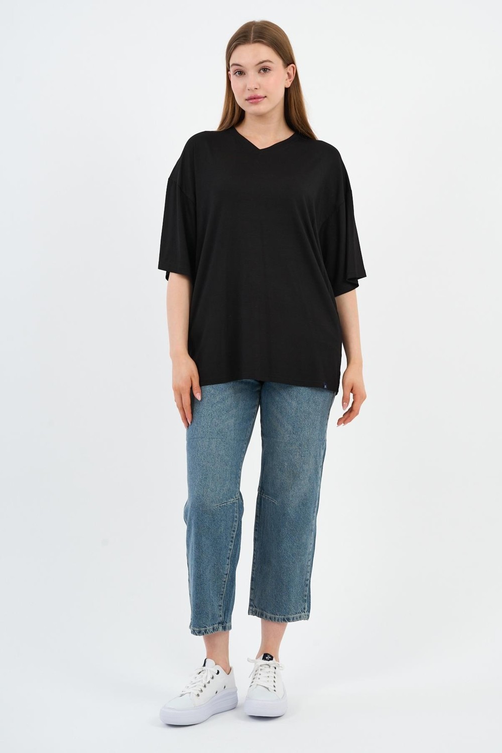 Alexander Gardi V Yaka Oversize T-shirt