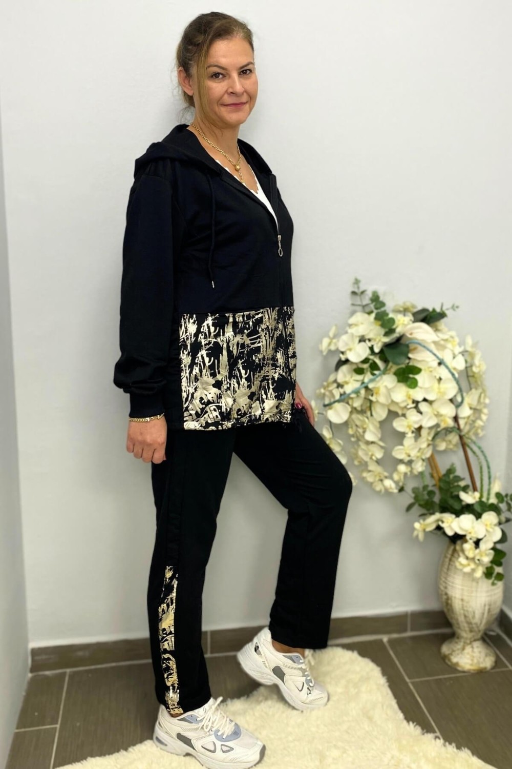 Mia Butik Kadın Siyah Varak Baskı Tasarımlı Takım görsel 3