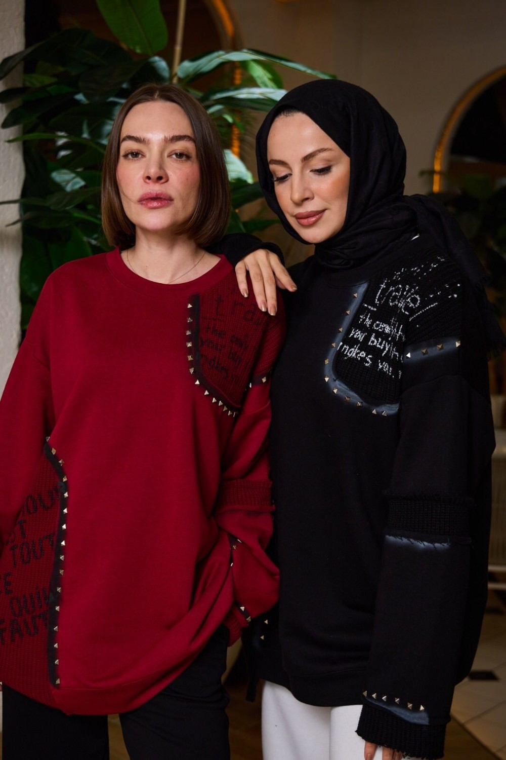 Qimene Zımbalı Nakışlıpamuk Kumaş Sweatshirt