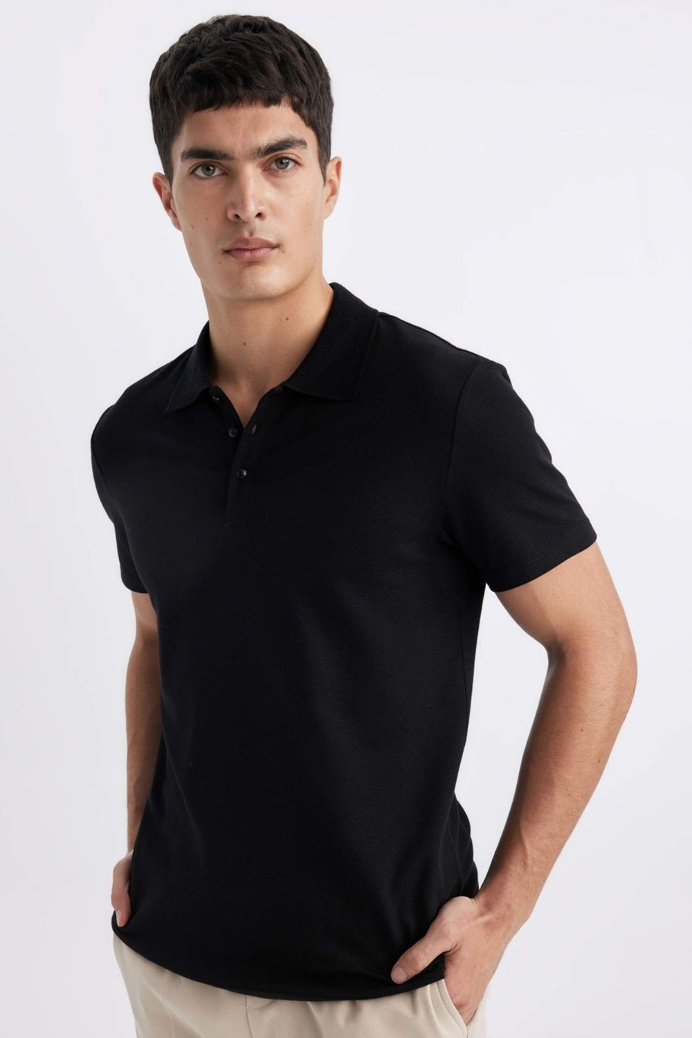 DeFacto Slim Fit Polo Yaka Kısa Kollu Pamuklu Modal Karışımlı Basic Tişört M6609AZ24SP