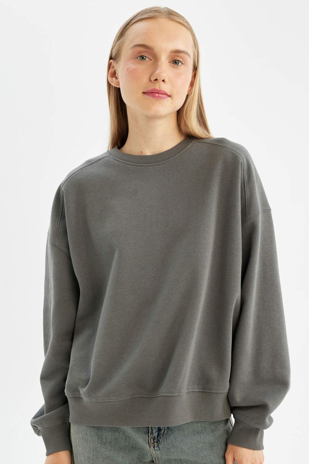 DeFacto Oversize Geniş Kalıp Bisiklet Yaka Kalın Basic Düz Sweatshirt A4177AX24WN