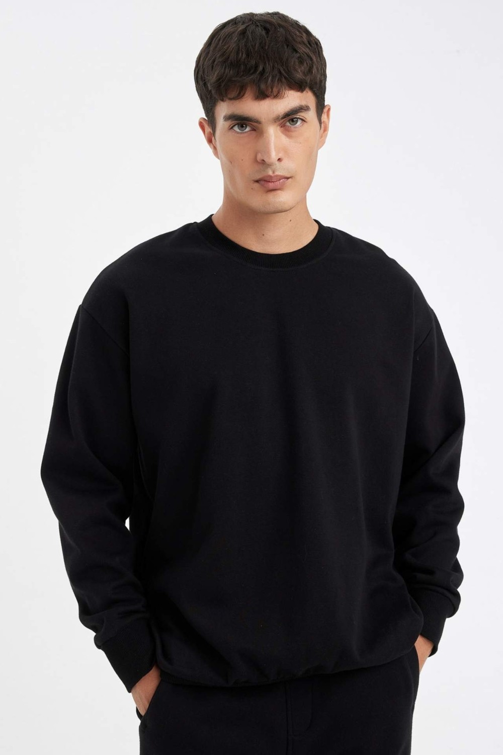 DeFacto Oversize Geniş Kalıp Bisiklet Yaka Kalın Basic Düz Sweatshirt T5139AZ24AU