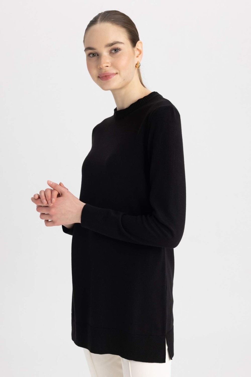 DeFacto Regular Fit Bisiklet Yaka Yırtmaçlı Basic Düz Triko Kazak Tunik H3431AZ23WN