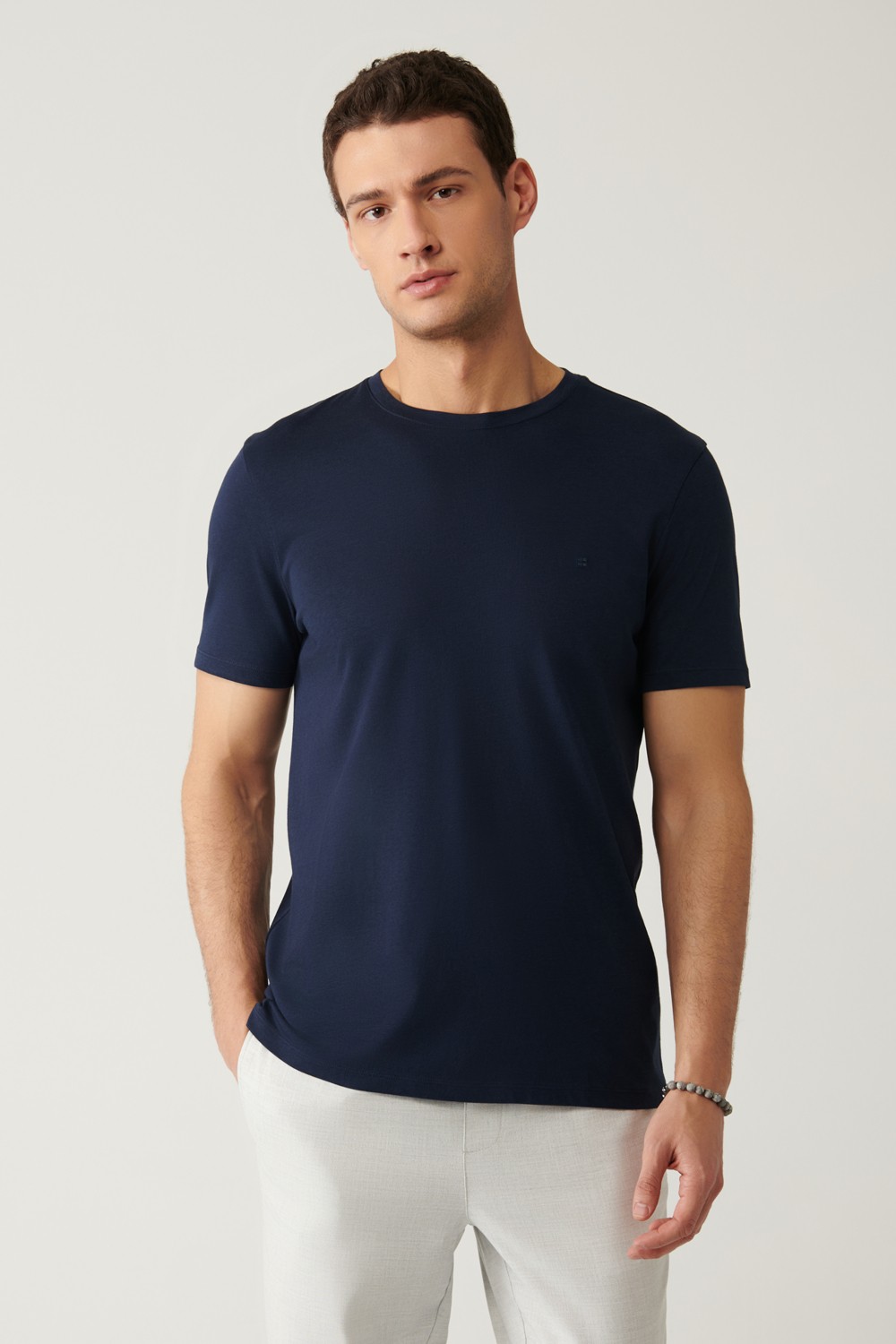 AVVA Erkek Lacivert Bisiklet Yaka Soft Touch Basic Regular Fit T-Shirt B001171