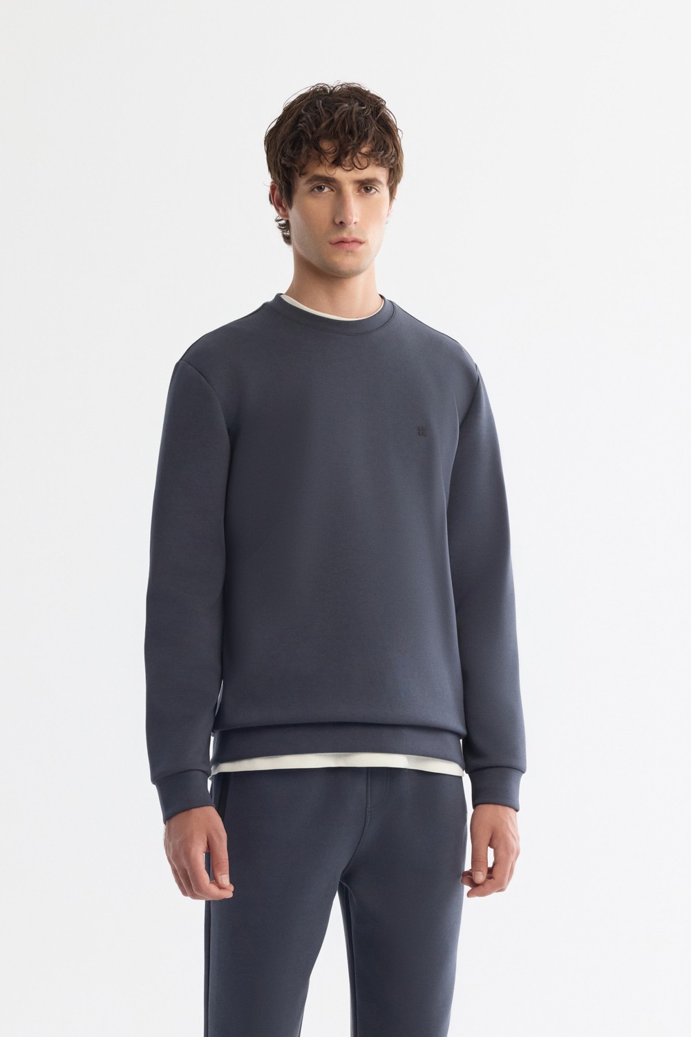 AVVA Erkek Siyah Bisiklet Yaka Esnek Yumuşak Doku İnterlok Kumaş Regular Fit Sweatshirt B001100