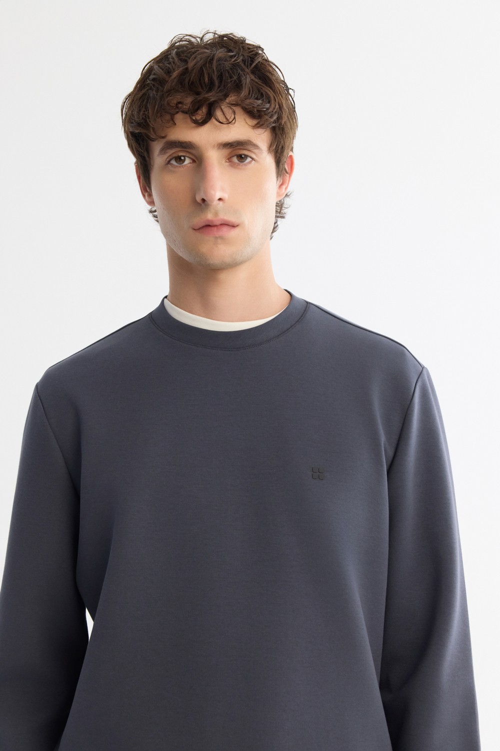 AVVA Erkek Siyah Bisiklet Yaka Esnek Yumuşak Doku İnterlok Kumaş Regular Fit Sweatshirt B001100 görsel 2