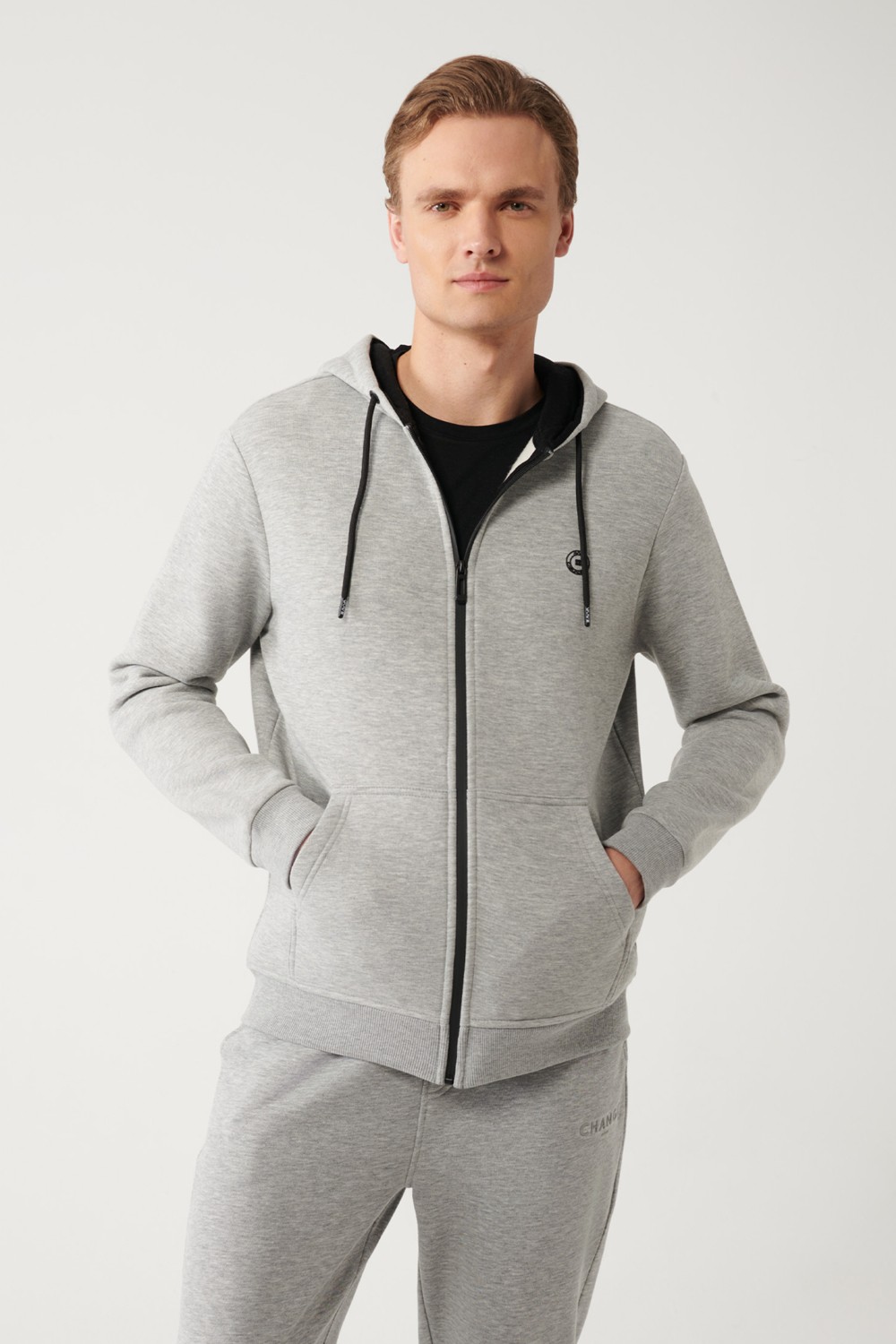 AVVA Erkek Gri Kapüşonlu 3 İplik Şardonlu Fermuarlı Regular Fit Sweatshirt E001019
