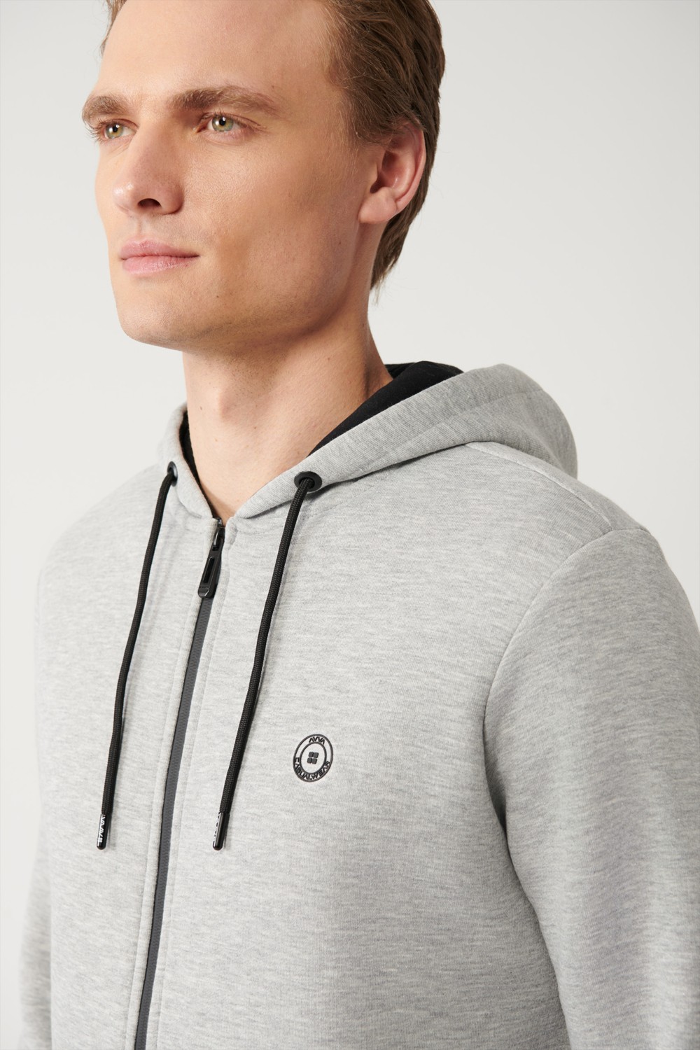 AVVA Erkek Gri Kapüşonlu 3 İplik Şardonlu Fermuarlı Regular Fit Sweatshirt E001019 görsel 2