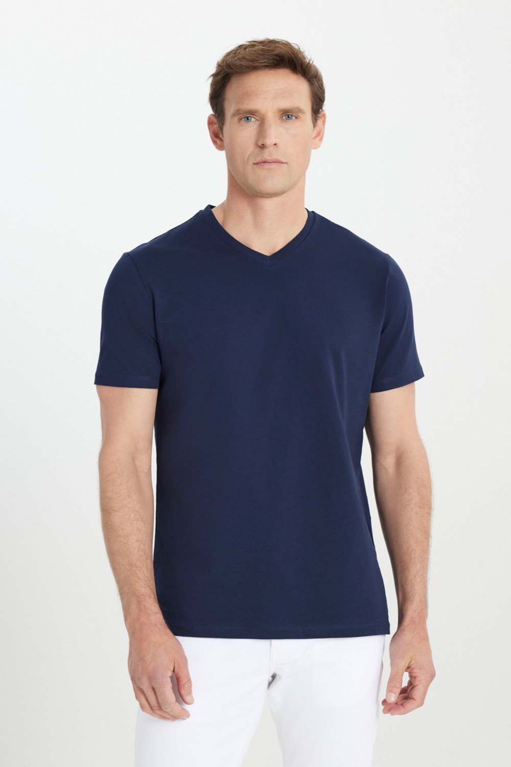 Altınyıldız Classics Erkek Siyah %100 Pamuk Slim Fit Dar Kesim V Yaka Tişört