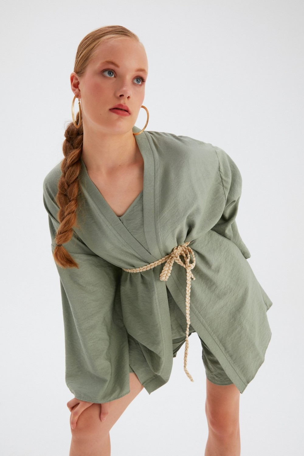 Sateen Kuşak Detaylı Salaş Kimono - YEŞİL