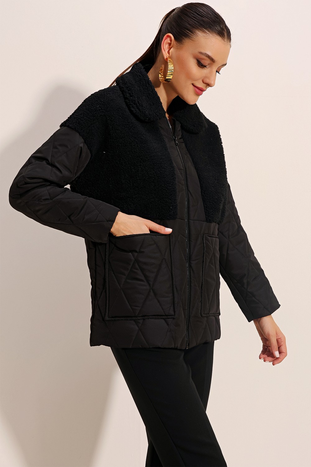 Bigdart 5182 Peluş Detaylı Oversize Şişme Mont - Siyah görsel 4