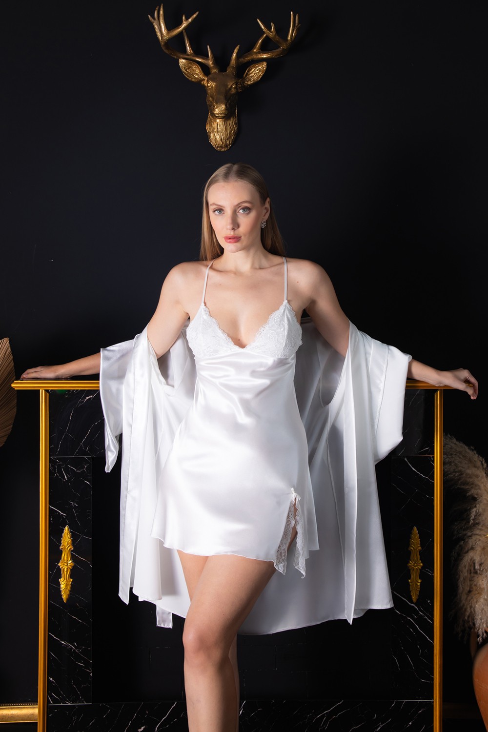Lunoche Nightwear Kadın Güpür Dantel ve Sırt Detaylı Saten Çeyizlik Ikili Gecelik Sabahlık Takımı görsel 5