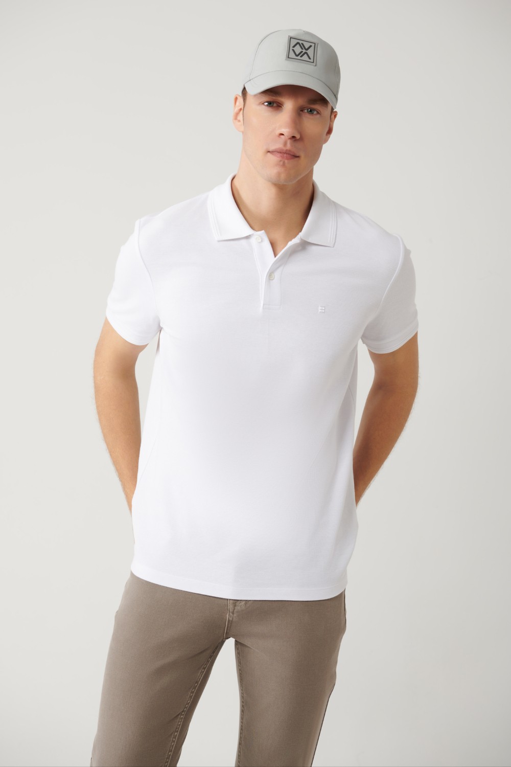 AVVA Erkek Antrasit Kıvrılmaz Polo Yaka %100 Pamuk Basic Regular Fit T-Shirt B001032