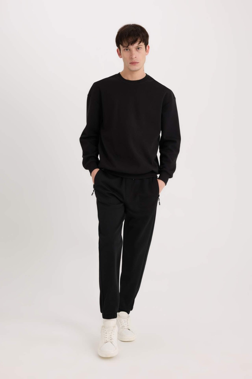 DeFacto Slim Fit Dar Kesim Fermuar Cepli Pike Eşofman Altı D5258AX25SP görsel 3