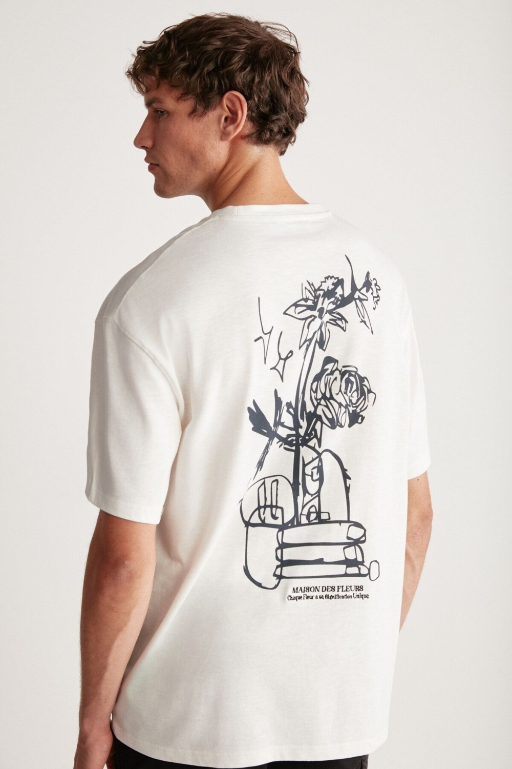 Grimelange Alonzo Erkek Oversize Fit %100 Pamuk Nakışlı Ve Baskılı Ekru T-shirt görsel 5