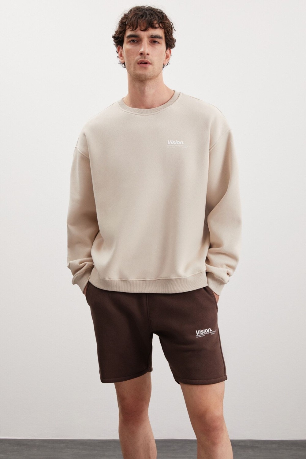 Grimelange Ernest Erkek Yumuşacık Kumaşlı Oversize Fit Yuvarlak Yakalı Baskılı Gri Sweatshirt