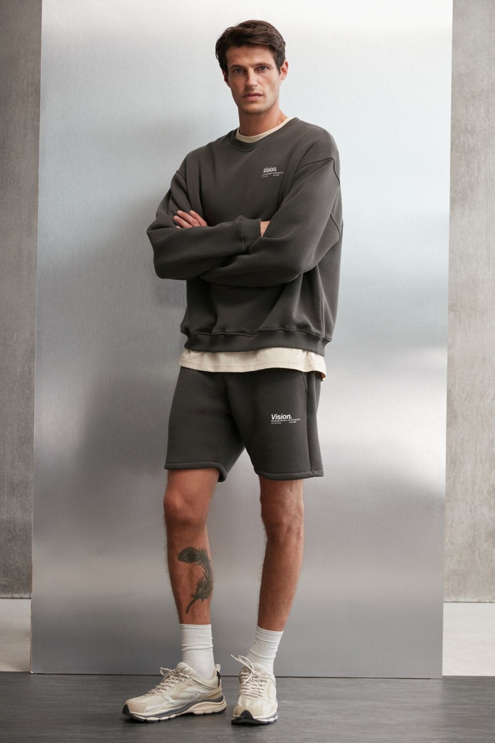 Grimelange Ernest Erkek Yumuşacık Kumaşlı Oversize Fit Yuvarlak Yakalı Baskılı Gri Sweatshirt görsel 3