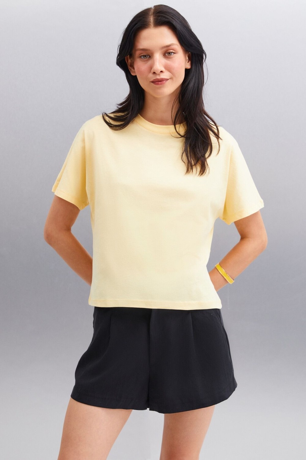Grimelange Lottıe Kadın %100 Organik Pamuklu Regular Kalıp Bisiklet Yaka Basic Kısa Kollu Siyah T-shirt