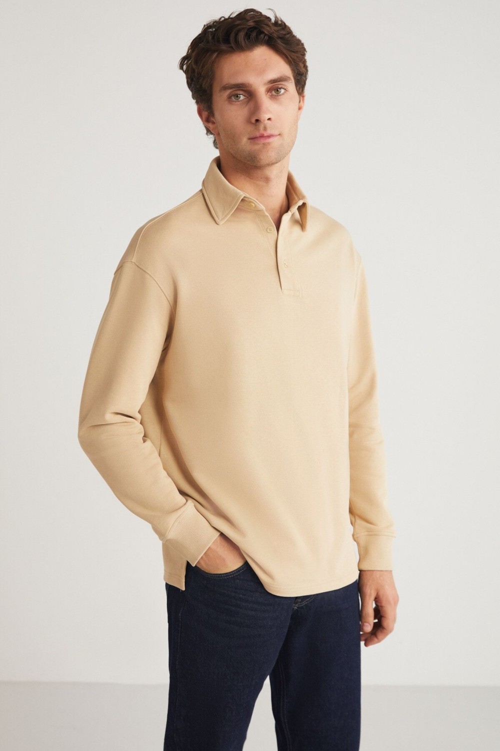 Grimelange JOHN Erkek Polo Sweat Gömlek Yakalı Arkası Uzun Yırtmaçlı Diagonel Kumaşlı Siyah Sweatshirt