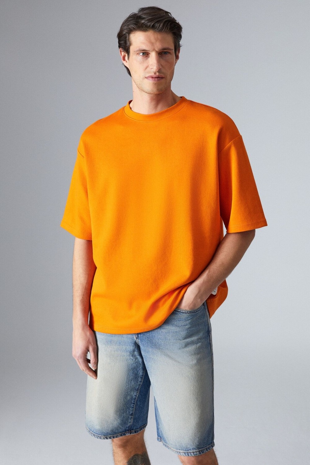 Grimelange Joel Erkek %100 Organik Pamuklu Kalın Kumaşlı Özel Dokulu Etiket Detaylı Oversize Siyah T-shirt