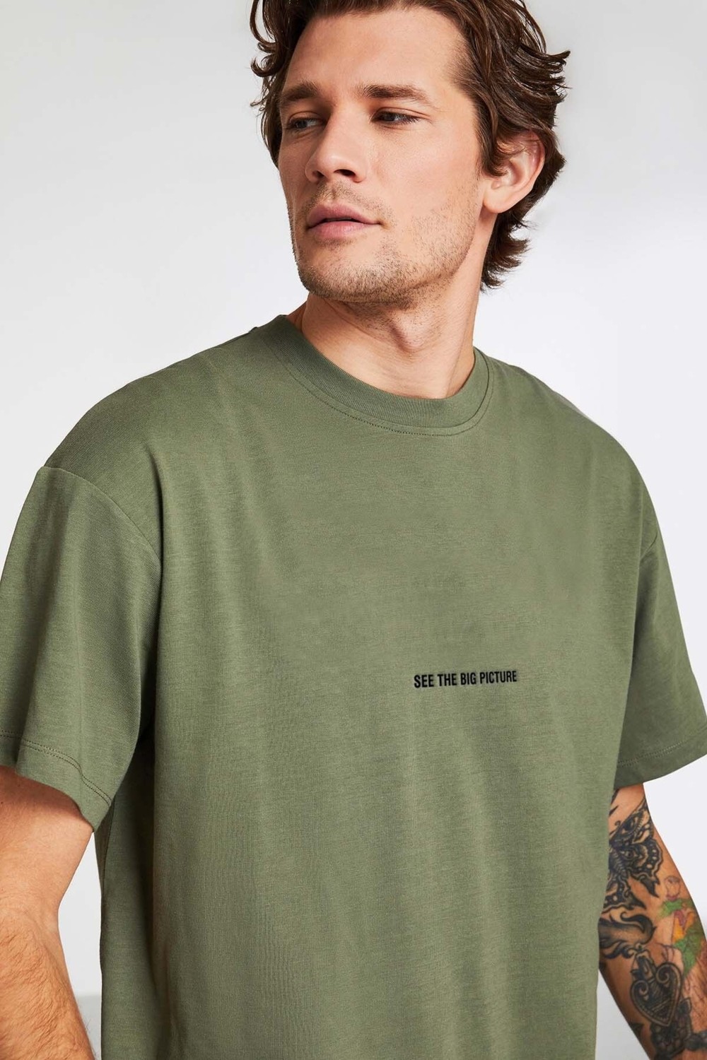 Grimelange Rıver Erkek Nakış Işlemeli Oversize %100 Organik Pamuk Örme Haki T-shirt görsel 2