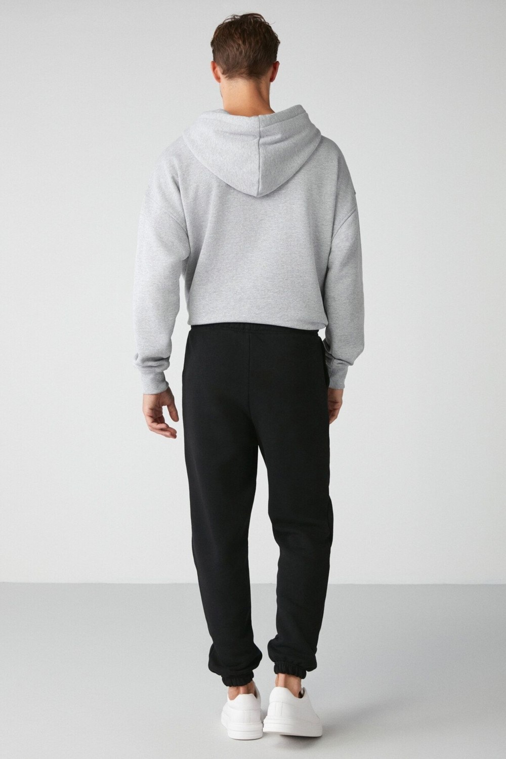 Grimelange ROWAN Erkek Organik Pamuklu Relaxed Fit İçi Polarlı Süs etiketli Jogger Gri Eşofman Altı görsel 4