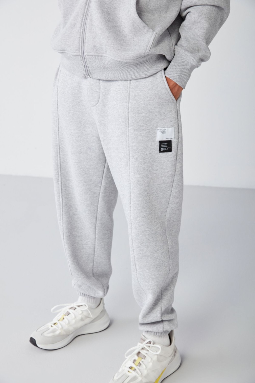 Grimelange ROWAN Erkek Organik Pamuklu Relaxed Fit İçi Polarlı Süs etiketli Jogger Gri Eşofman Altı görsel 6