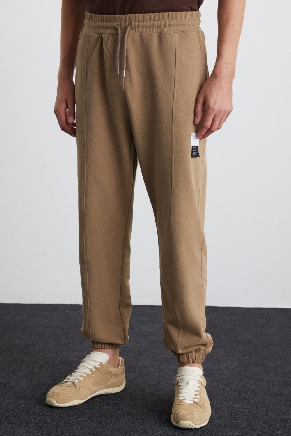 Grimelange ROWAN Erkek Organik Pamuklu Relaxed Fit İçi Polarlı Süs etiketli Jogger Gri Eşofman Altı
